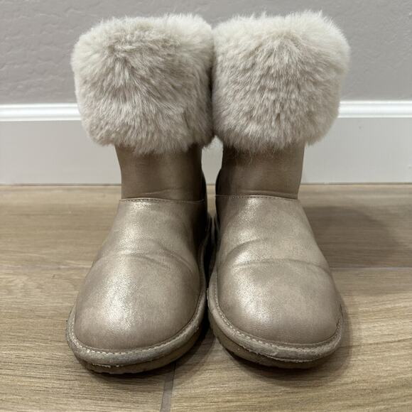 Children's Place Gold Fuzzy Boots - Picture 2 of 7